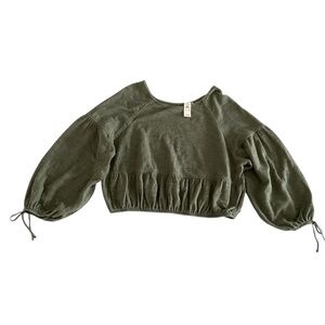 Aerie Endless Summer Cropped Sweatshirt Sz M Olive Green Romantic Boho Feminine